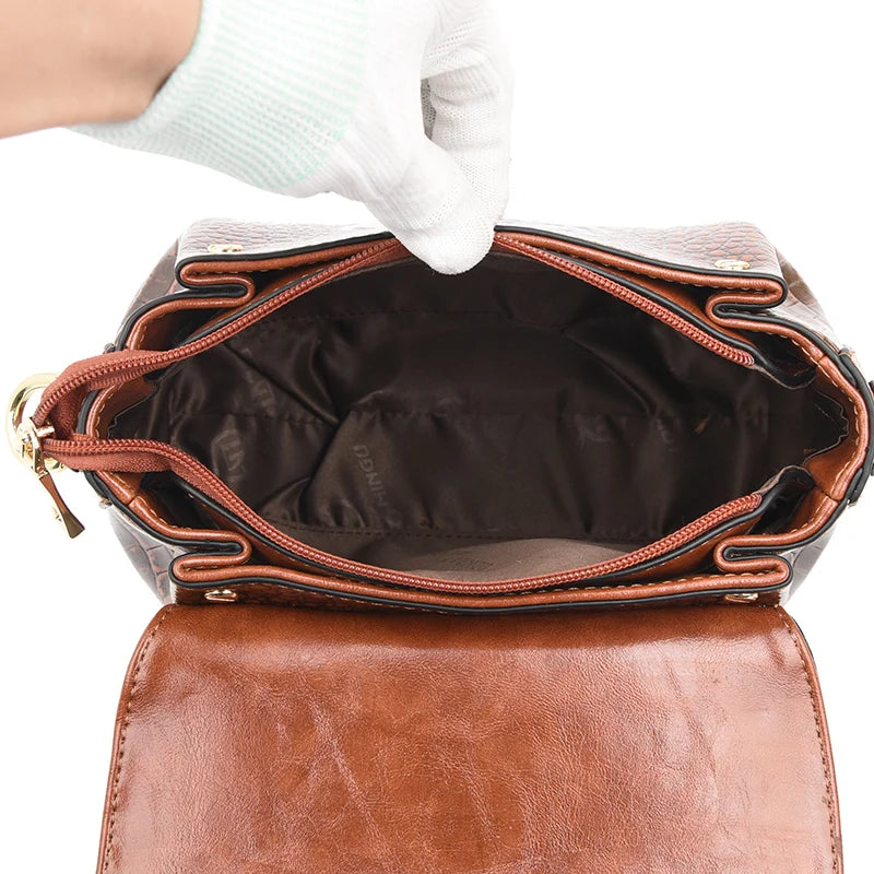 Sac à main bandoulière cuir de vache véritable embossé - Marcella - Maison Elvira