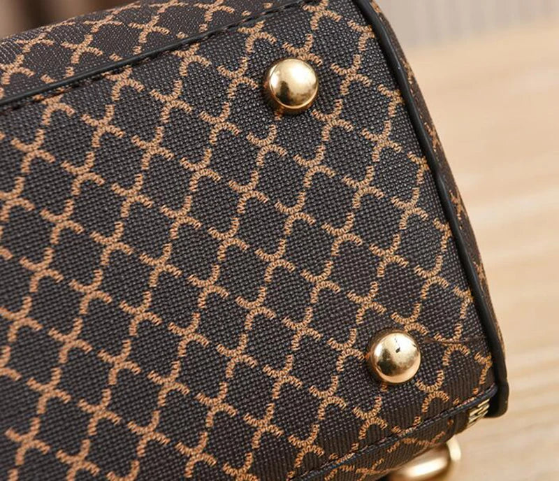 Sac à main bandoulière intemporel à carreaux - Clelia - Maison Elvira