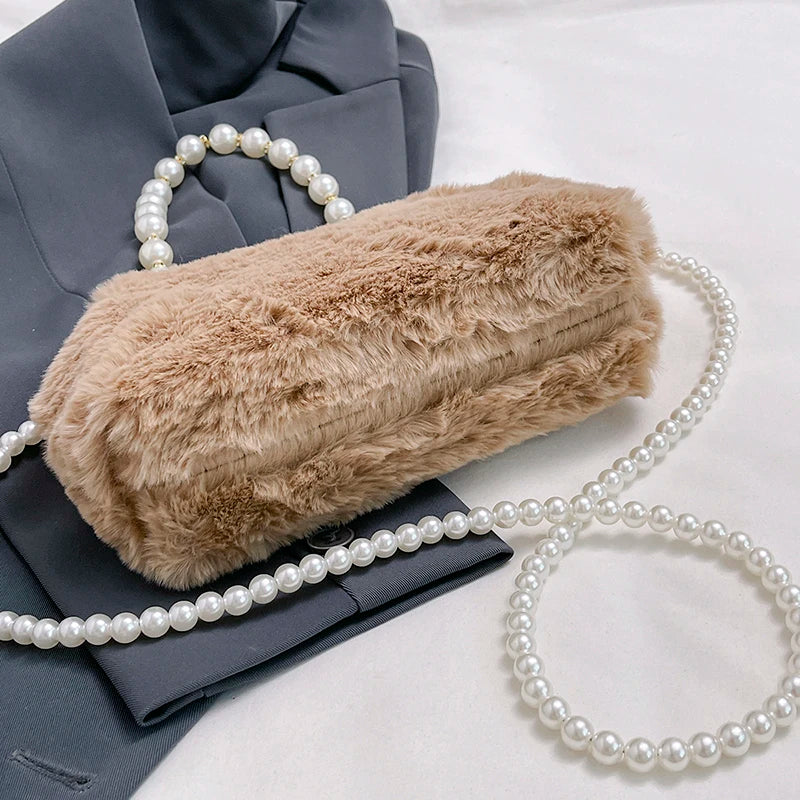 Sac à main bandoulière en fausse fourrure délicate - Letizia - Maison Elvira