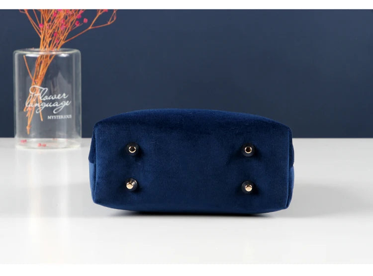 Sac à main bandoulière en velours rétro délicat - Ottilia - Maison Elvira