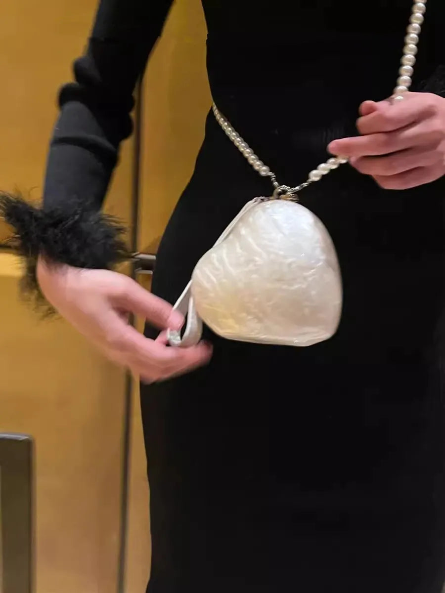 Sac à main bandoulière cœur en acrylique perlé - Armonia - Maison Elvira