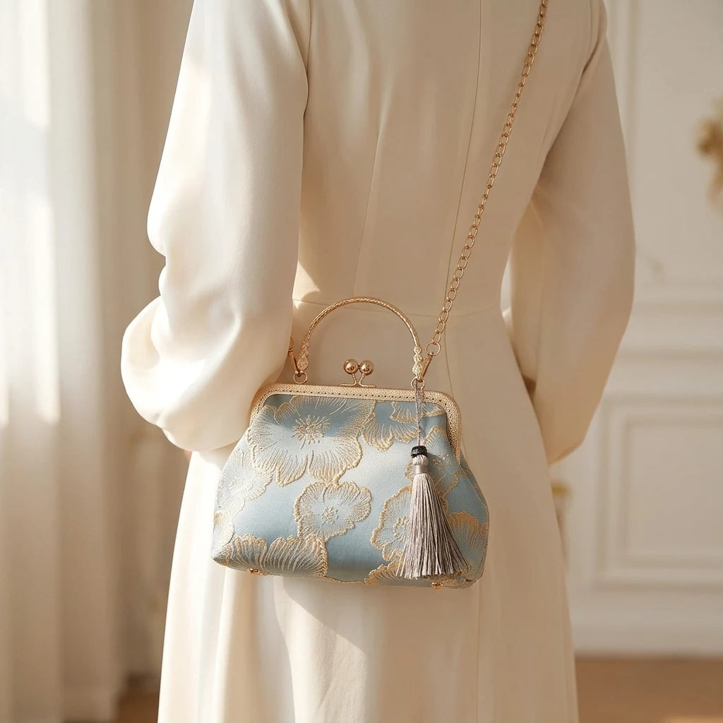 Sac à main bandoulière brodé d’inspiration chinoise - Agnese