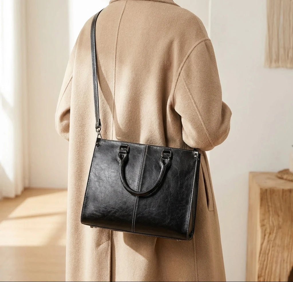 Sac à main bandoulière en cuir véritable essentiel - Tecla