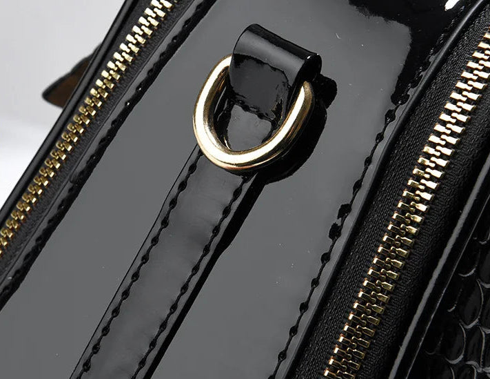 Sac à main bandoulière effet crocodile brillant - Alessia - Maison Elvira