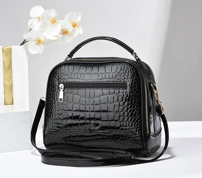 Sac à main bandoulière effet crocodile brillant - Alessia - Maison Elvira