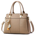 Sac à main bandoulière brodé charmant - Camilla - Maison Elvira