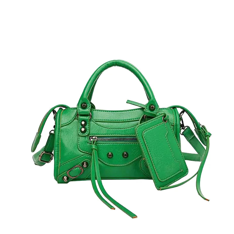 Sac à main bandoulière style moto simple à rivets - Donatella - Maison Elvira